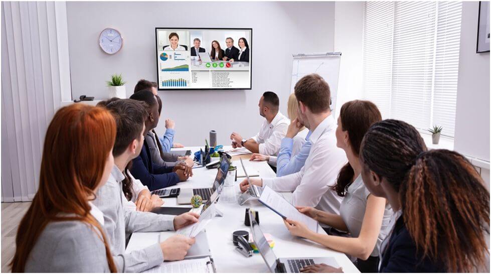 Things To Consider When Choosing A Video Conferencing Service Technology